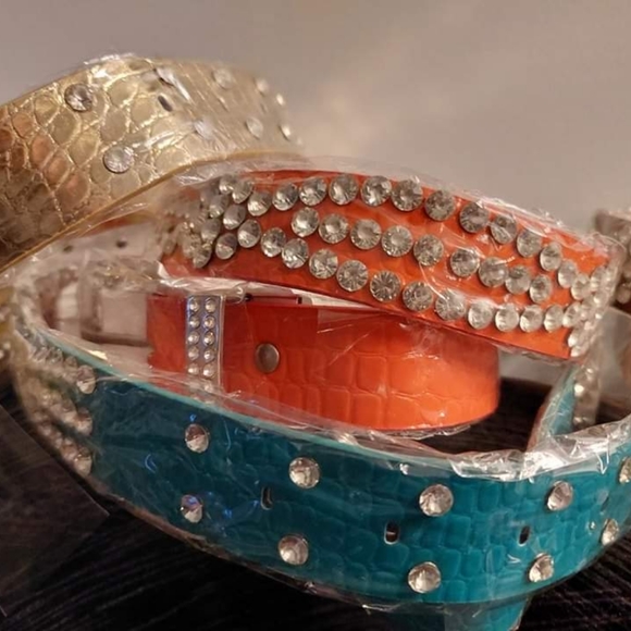 Rhinestone Studded Belts - Picture 4 of 5